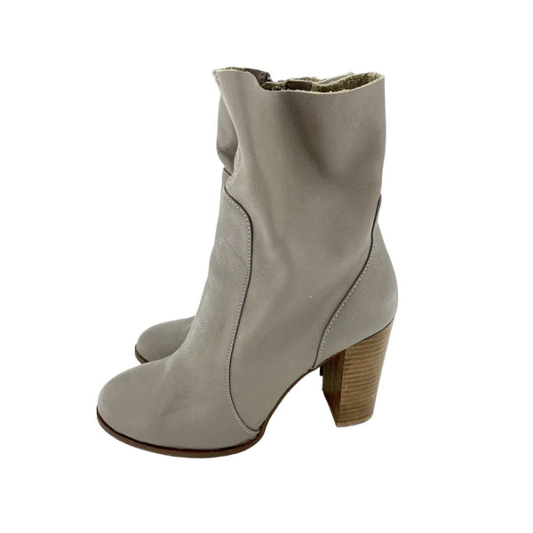 Chinese Laundry Cool Kid Gray Leather Raw Edge Boots - PRE-OWNED